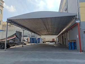 立柱悬梁电动雨棚案例